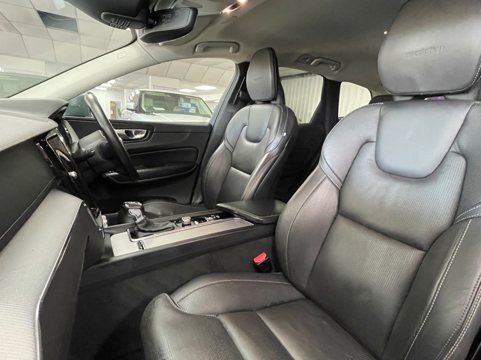 USED 2018 68 VOLVO XC60 2.0 D4 Inscription SUV 5dr Diesel Auto AWD Euro 6 (s/s) (190 ps) 