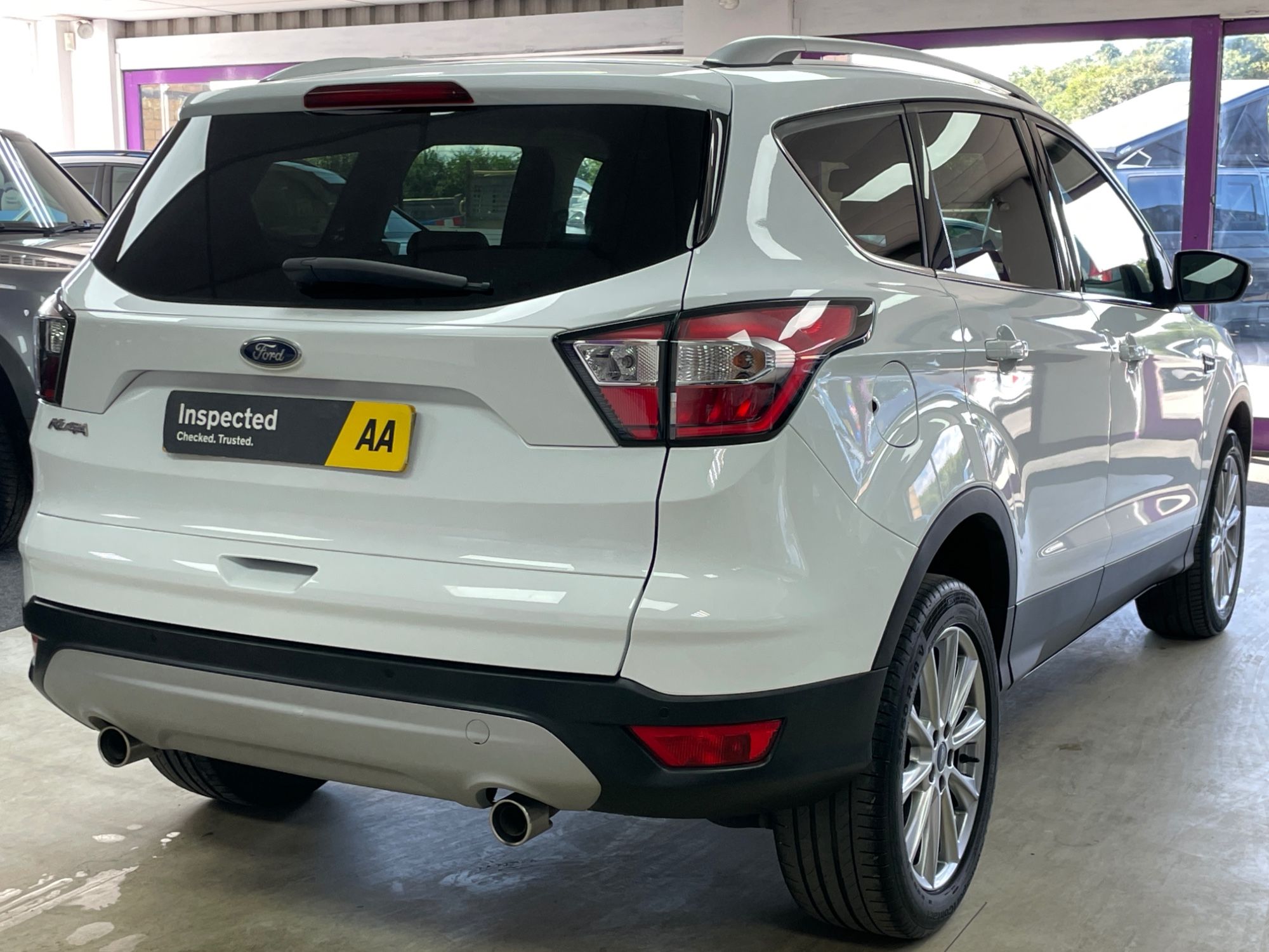 USED 2019 19 FORD KUGA 2.0 TDCi EcoBlue Titanium Edition SUV 5dr Diesel Powershift Euro 6 (120 ps) 