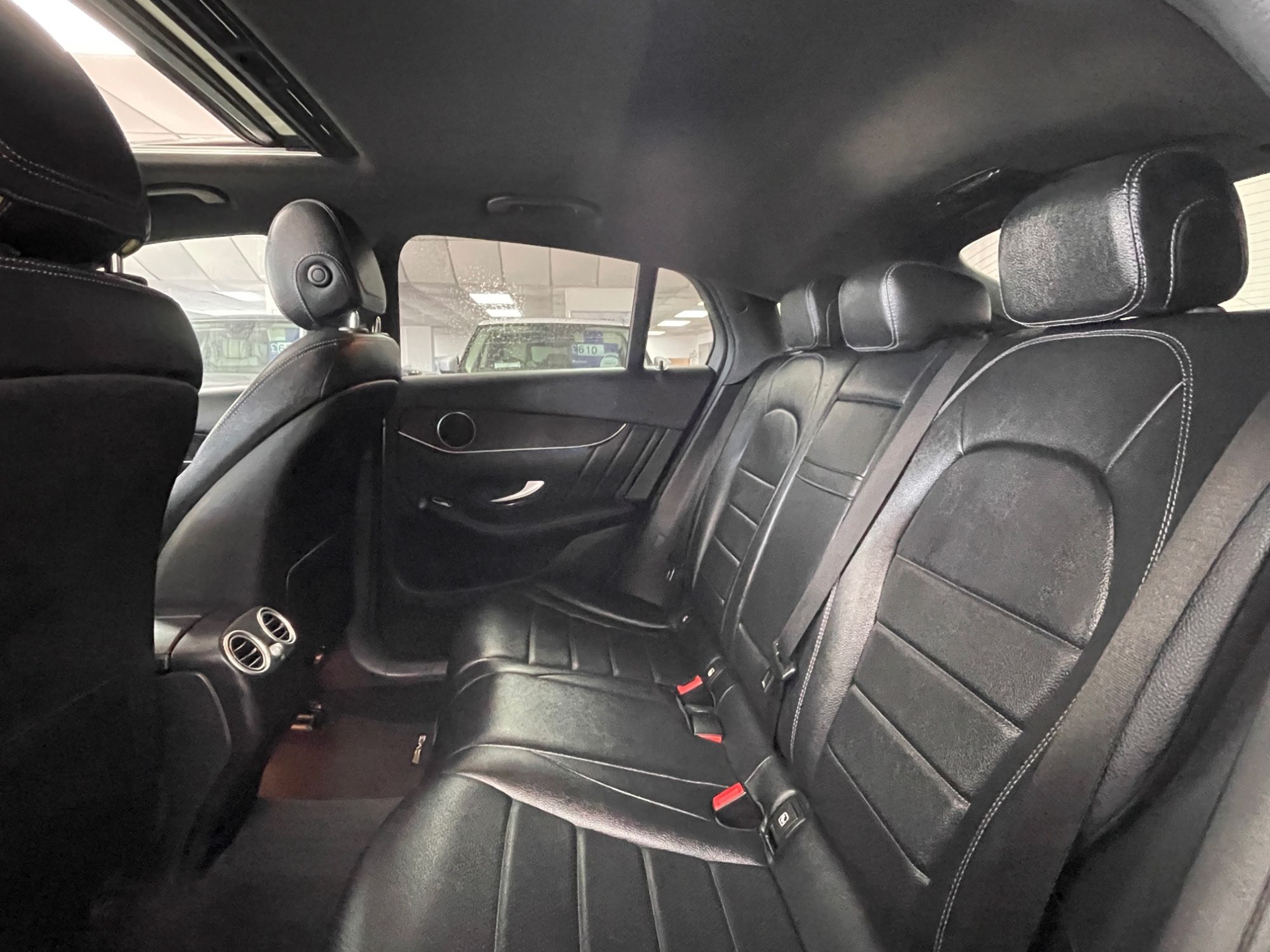 USED 2018 68 MERCEDES-BENZ GLC 2.0 GLC250 AMG Line (Premium) Coupe 5dr Petrol G-Tronic+ 4MATIC Euro 6 (s/s) (211 ps) 