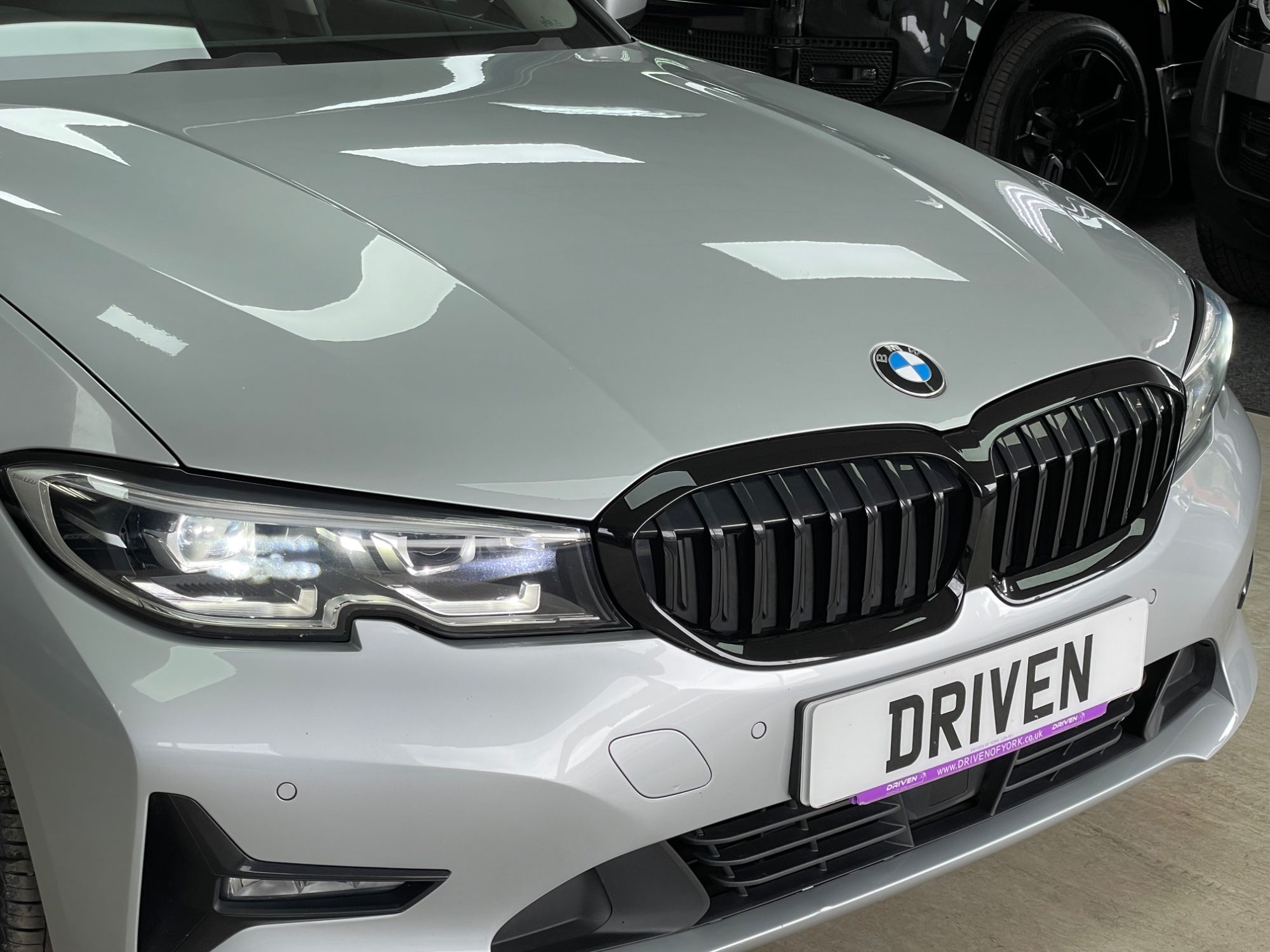 USED 2020 20 BMW 3 SERIES 2.0 320d SE Saloon 4dr Diesel Manual Euro 6 (s/s) (190 ps) 