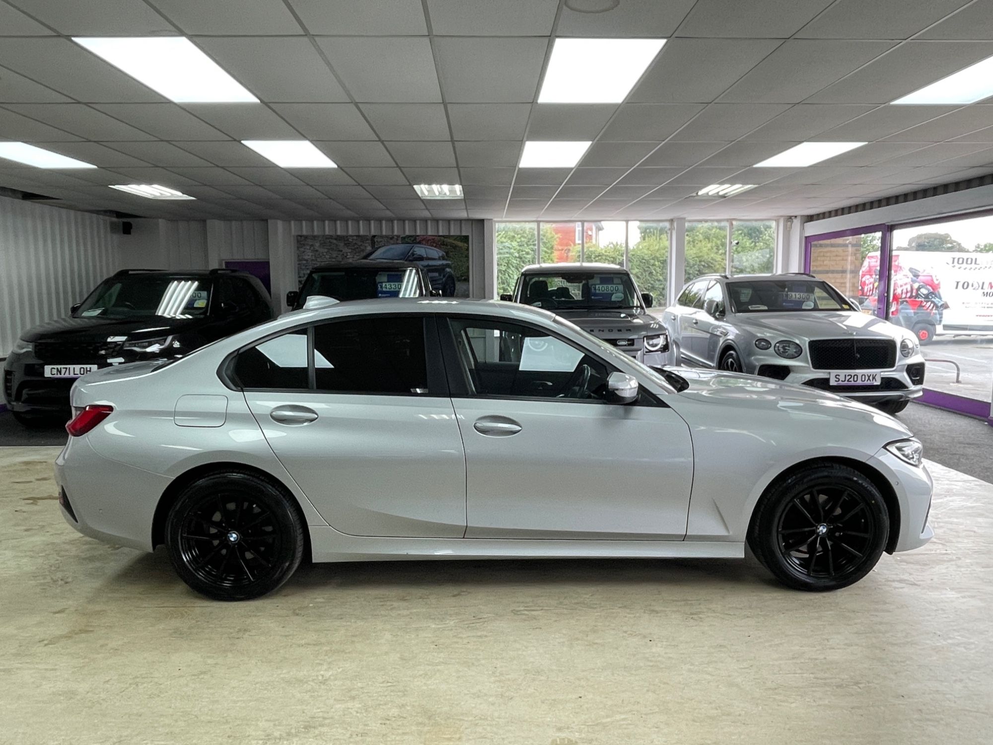 USED 2020 20 BMW 3 SERIES 2.0 320d SE Saloon 4dr Diesel Manual Euro 6 (s/s) (190 ps) 