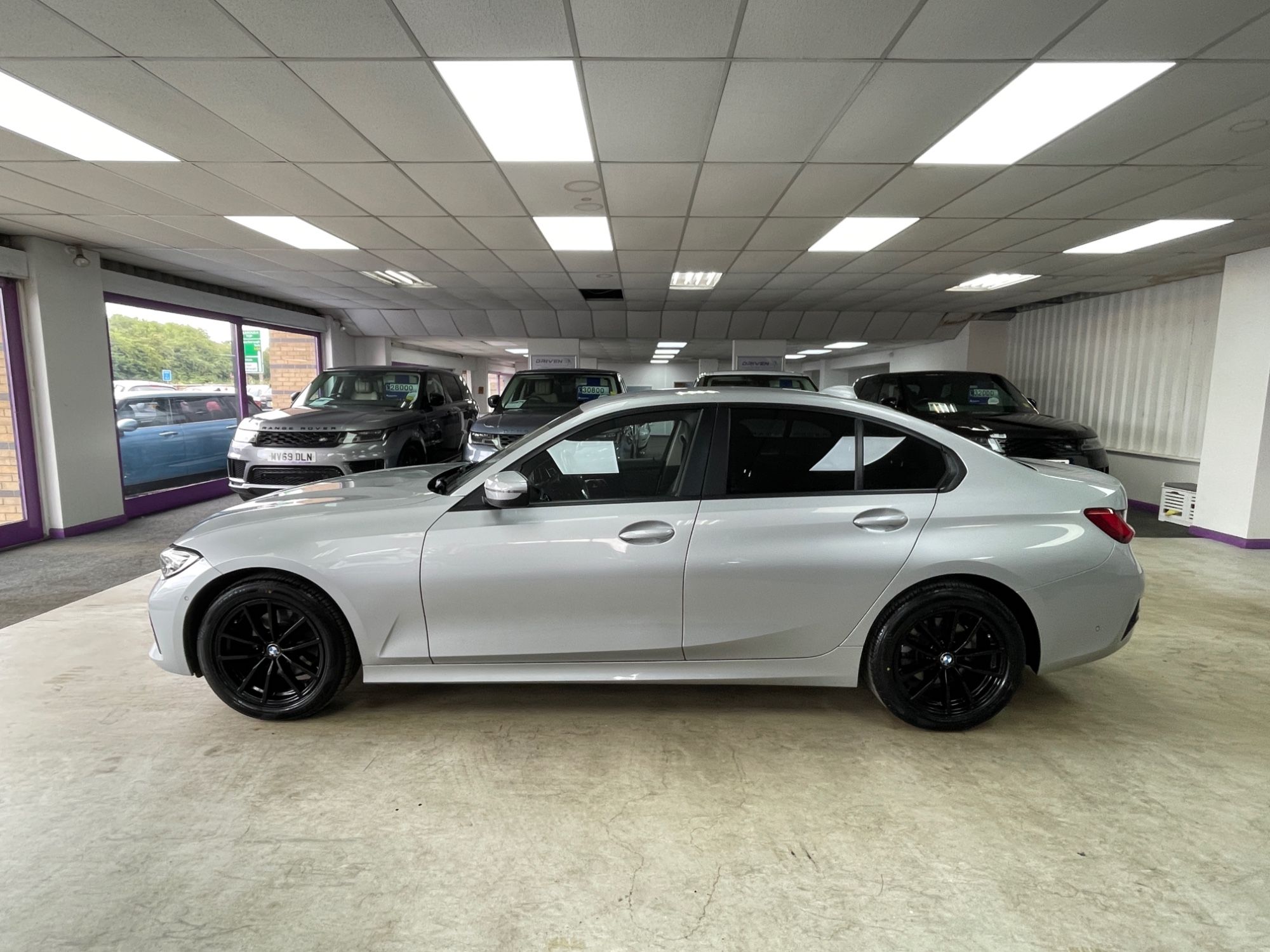 USED 2020 20 BMW 3 SERIES 2.0 320d SE Saloon 4dr Diesel Manual Euro 6 (s/s) (190 ps) 