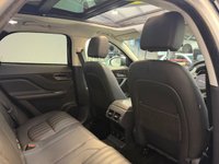 USED 2017 67 JAGUAR F-PACE 2.0 P250i Portfolio SUV 5dr Petrol Auto AWD Euro 6 (s/s) (250 ps) 9 Stamp Service History