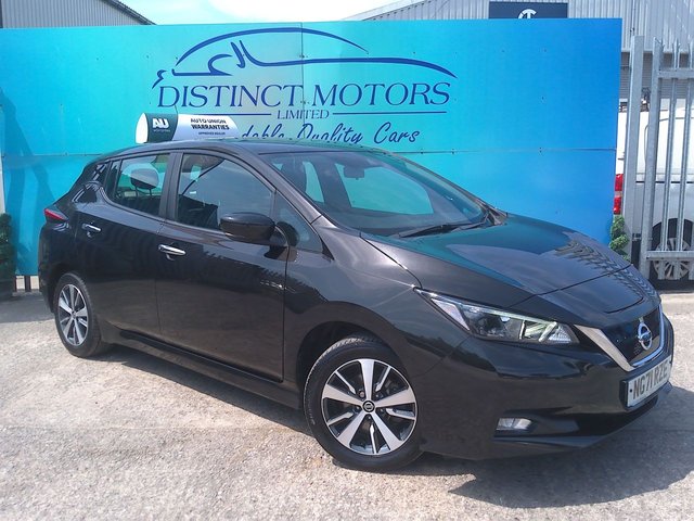 View our NISSAN LEAF