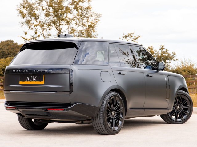 View our LAND ROVER RANGE ROVER