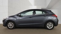 USED 2015 65 HYUNDAI I30 1.6 CRDi Blue Drive SE Hatchback 5dr Diesel Manual Euro 6 (s/s) (110 ps) 