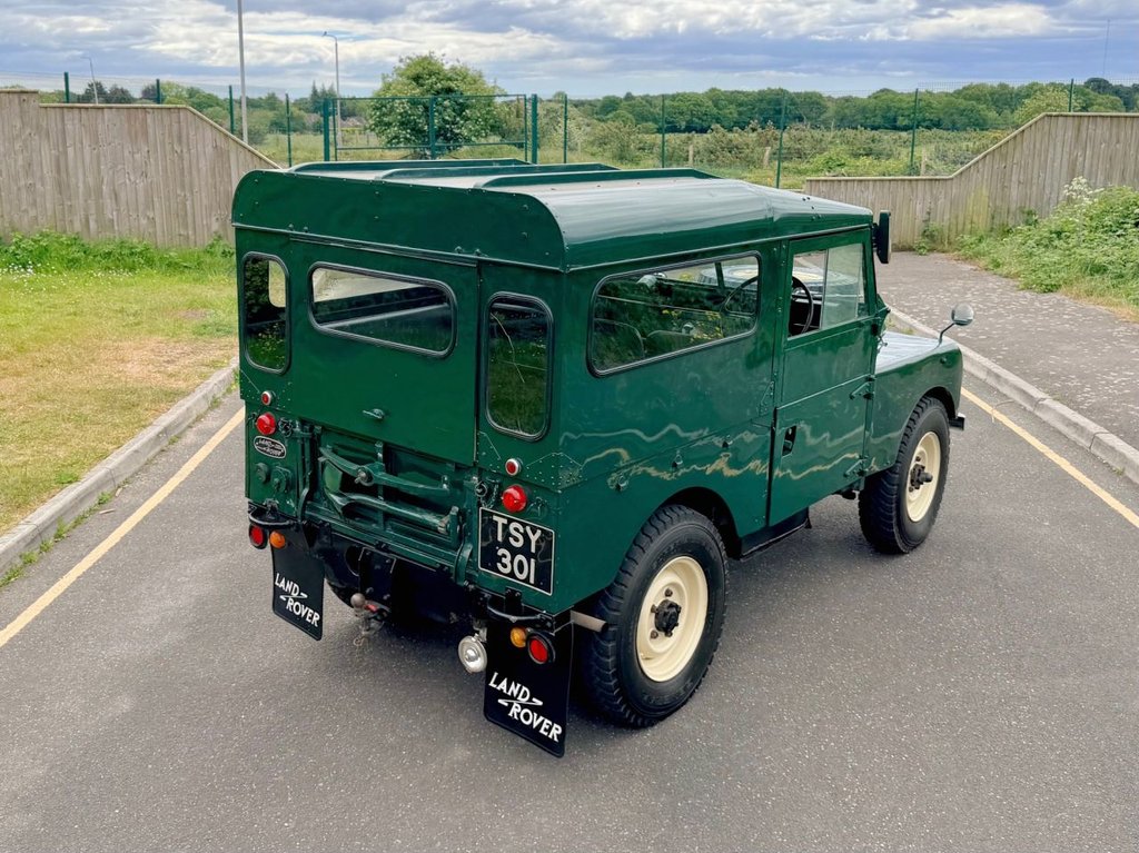 USED 1957 LAND ROVER SERIES 1 2294cc // 86
