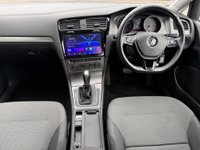 USED 2013 63 VOLKSWAGEN GOLF 1.2 TSI BlueMotion Tech S Hatchback 5dr Petrol DSG Euro 5 (s/s) (105 ps) 