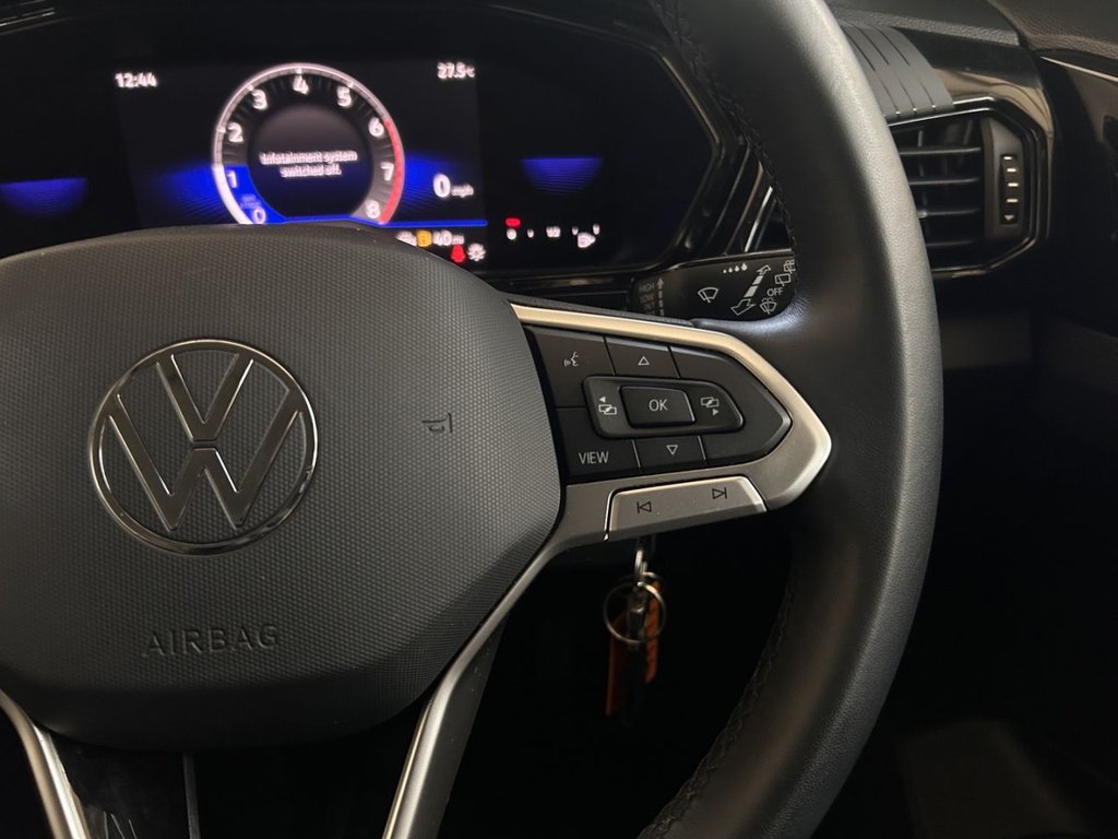 2022 Volkswagen T-Cross — image 13