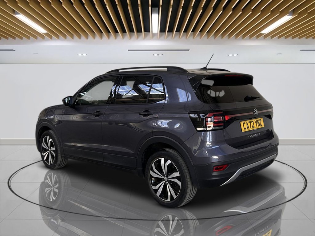 2022 Volkswagen T-Cross — image 4
