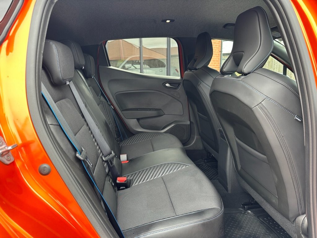 USED 2025 25 RENAULT CLIO 1.6 E-TECH esprit Alpine Hatchback 5dr Petrol Hybrid Auto Euro 6 (s/s) (145 ps) Low Miles Ex Condition Economical
