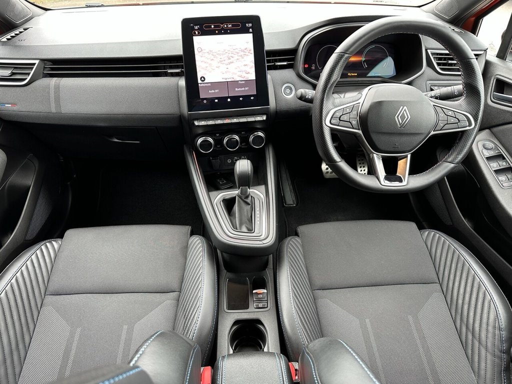 USED 2025 25 RENAULT CLIO 1.6 E-TECH esprit Alpine Hatchback 5dr Petrol Hybrid Auto Euro 6 (s/s) (145 ps) Low Miles Ex Condition Economical
