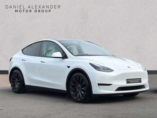 View our Tesla Model Y (Dual Motor) Performance SUV 5dr Electric Auto 4WDE (426 bhp)