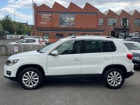 USED 2015 65 VOLKSWAGEN TIGUAN 2.0 TDI BlueMotion Tech Match SUV 5dr Diesel DSG 4WD Euro 6 (s/s) (150 ps) AUTO 4X4 -- FULL SERVICE HISTORY -- CAMBELT CHANGED -- SAT NAV -- PARKING SENSORS