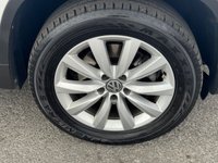 USED 2015 65 VOLKSWAGEN TIGUAN 2.0 TDI BlueMotion Tech Match SUV 5dr Diesel DSG 4WD Euro 6 (s/s) (150 ps) AUTO 4X4 -- FULL SERVICE HISTORY -- CAMBELT CHANGED -- SAT NAV -- PARKING SENSORS