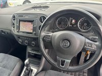 USED 2015 65 VOLKSWAGEN TIGUAN 2.0 TDI BlueMotion Tech Match SUV 5dr Diesel DSG 4WD Euro 6 (s/s) (150 ps) AUTO 4X4 -- FULL SERVICE HISTORY -- CAMBELT CHANGED -- SAT NAV -- PARKING SENSORS