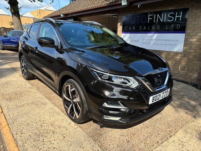 View our NISSAN QASHQAI