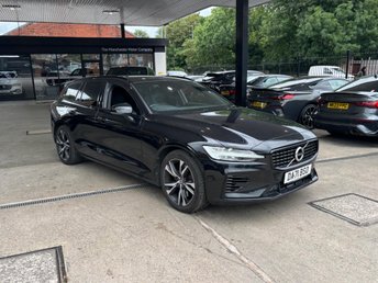 2021 VOLVO V60