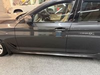 USED 2018 68 BMW 5 SERIES 520S M SPORT TOURING AUTO HUGE SPEC STUNNING CAR  REVERSE CAMERA ASSIST M SPORT PLUS PACKAGE COMFORT PACK HARMAN KARDON HEATED SEATS AND STEERING WHEEL