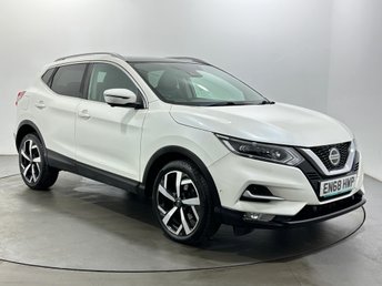 View our Nissan Qashqai