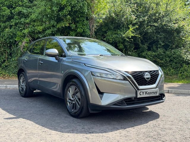 View our NISSAN QASHQAI