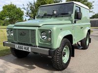 USED 2016 L LAND ROVER DEFENDER 90 2.2 TDCi Heritage Hard Top SUV 3dr Diesel Manual 4WD SWB Euro 5 (122 ps) Heritage Hard top 1 - 400