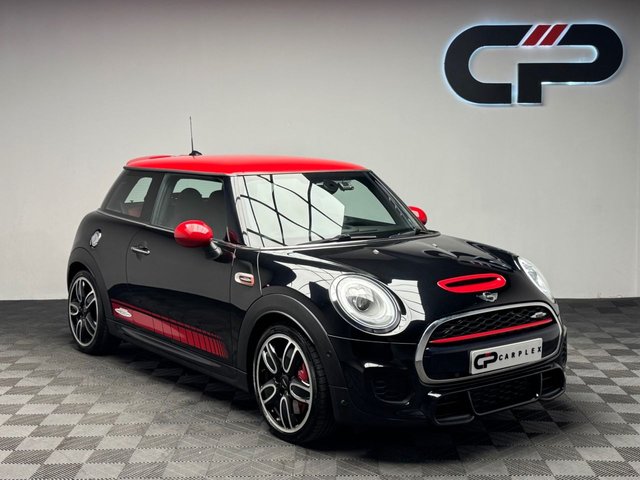 View our MINI Hatch 2.0 John Cooper Works Hatchback 3dr Petrol Auto Euro 6 (s/s) (231 ps)