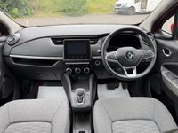 USED 2020 70 RENAULT ZOE R135 52kWh Iconic Hatchback 5dr Electric Auto (i, Rapid Charge) (134 bhp) FULL ELECTRIC