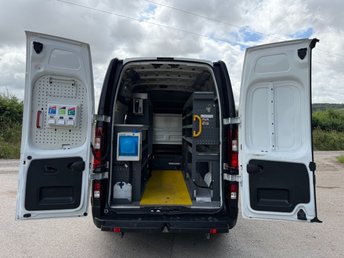 View our VAUXHALL VIVARO