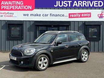 2017 MINI COUNTRYMAN 2.0 Cooper D SUV 5dr Diesel Auto Euro 6 (s/s) (150 ps) &pound;10899.00