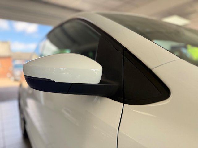 View our VOLKSWAGEN POLO