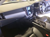 USED 2018 18 VOLVO S90 2.0 D4 Momentum Saloon 4dr Diesel Auto Euro 6 (s/s) (190 ps) Service history, Reverse cam