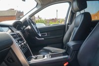 USED 2017 17 LAND ROVER DISCOVERY SPORT 2.0 TD4 HSE Black SUV 5dr Diesel Auto 4WD Euro 6 (s/s) (180 ps) 