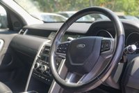 USED 2017 17 LAND ROVER DISCOVERY SPORT 2.0 TD4 HSE Black SUV 5dr Diesel Auto 4WD Euro 6 (s/s) (180 ps) 