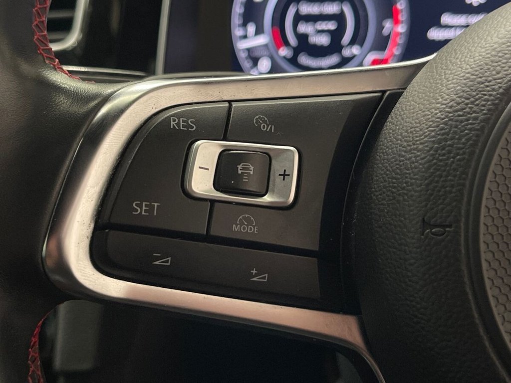 USED 2018 68 VOLKSWAGEN GOLF 2.0 TSI GTI Hatchback 5dr Petrol DSG Euro 6 (s/s) (230 ps) APPLE CAR PLAY AND ANDROID AUTO