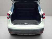 USED 2015 15 NISSAN QASHQAI 1.6 dCi Tekna SUV 5dr Diesel Manual 4WD Euro 6 (s/s) (130 ps) 