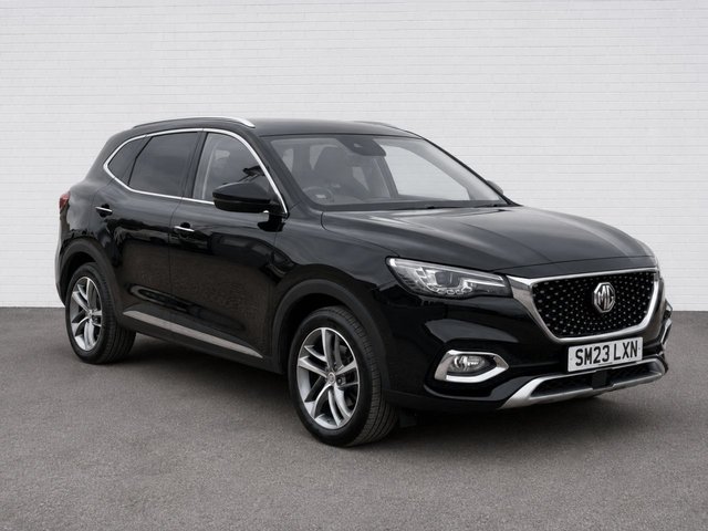 View our MG MG HS 1.5 T-GDI Exclusive SUV 5dr Petrol Manual Euro 6 (s/s) (162 ps)