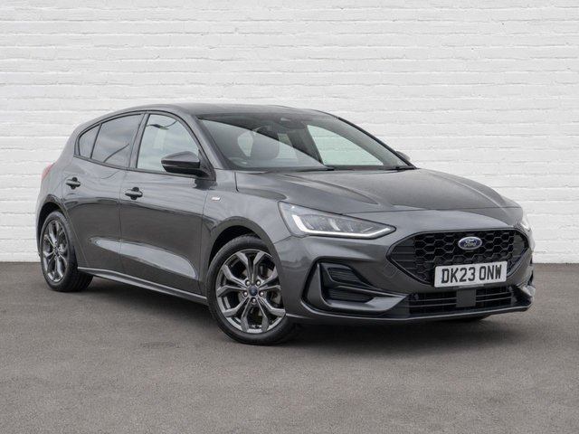 View our Ford Focus 1.0T EcoBoost MHEV ST-Line Hatchback 5dr Petrol Hybrid DCT Euro 6 (s/s) (155 ps)