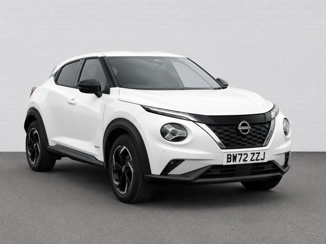 View our Nissan Juke 1.6 N-Connecta SUV 5dr Petrol Hybrid Auto Euro 6 (143 ps)