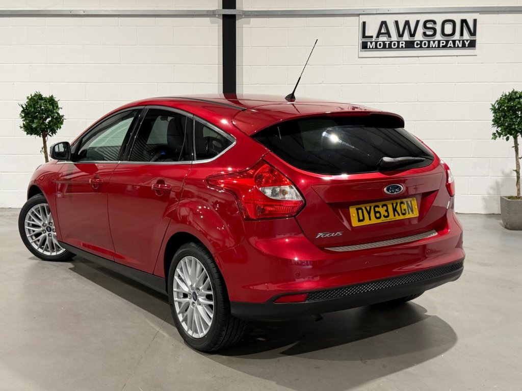 USED 2013 63 FORD FOCUS 1.6 Zetec Hatchback 5dr Petrol Manual Euro 5 (105 ps) 