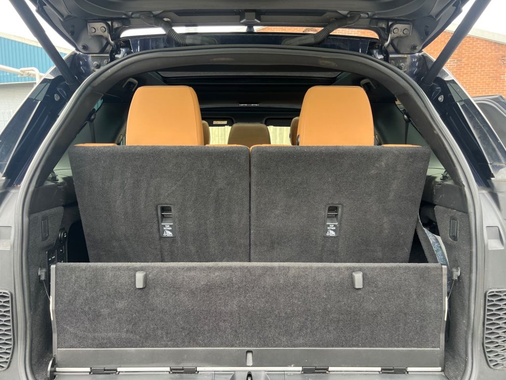 USED 2017 17 LAND ROVER DISCOVERY 3.0 TD V6 HSE SUV 5dr Diesel Auto 4WD Euro 6 (s/s) (258 ps) BRAND NEW 22" WHEELS AND TYRES