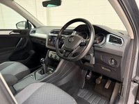 USED 2018 68 VOLKSWAGEN TIGUAN 2.0 TDI SE Navigation SUV 5dr Diesel Manual Euro 6 (s/s) (150 ps) 