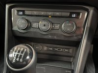 USED 2018 68 VOLKSWAGEN TIGUAN 2.0 TDI SE Navigation SUV 5dr Diesel Manual Euro 6 (s/s) (150 ps) 