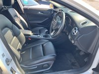 USED 2018 18 MERCEDES-BENZ GLA 1.6 GLA200 SE (Executive) SUV 5dr Petrol Manual Euro 6 (s/s) (156 ps) 
