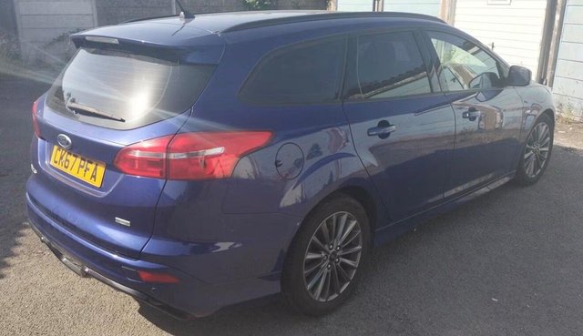View our FORD FOCUS