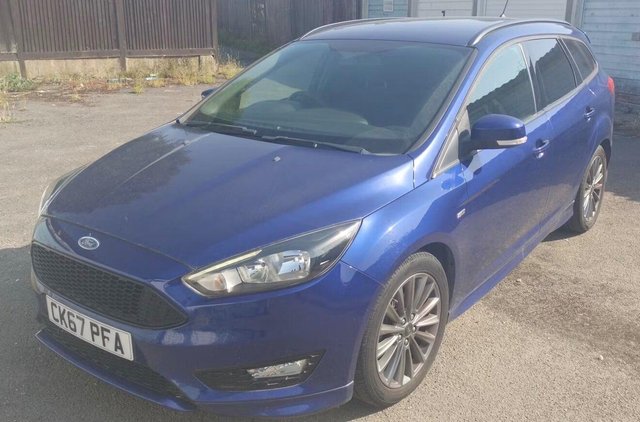 View our Ford Focus 1.0T EcoBoost ST-Line Auto Euro 6 (s/s) 5dr
