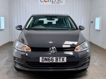 View our VOLKSWAGEN GOLF