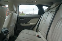 USED 2017 17 JAGUAR F-PACE 2.0 D180 Portfolio SUV 5dr Diesel Auto AWD Euro 6 (s/s) (180 ps) 