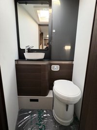 USED 2023 23 ADRIA CORAL 670 DC SUPREME - 3 Berth - 4 Belts - Island Bed - Air Suspension  