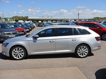 View our SKODA SUPERB